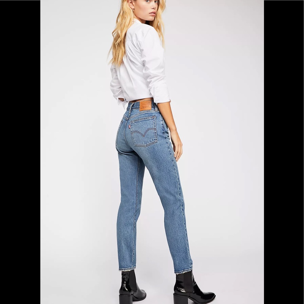 NWT Levi's Wedgie Icon High-Rise Jeans
